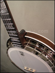 Deering Maple Sierra Archtop heel